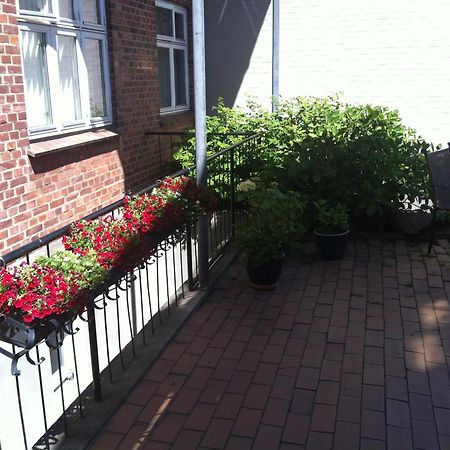 Det Lille Hotel 론네 외부 사진