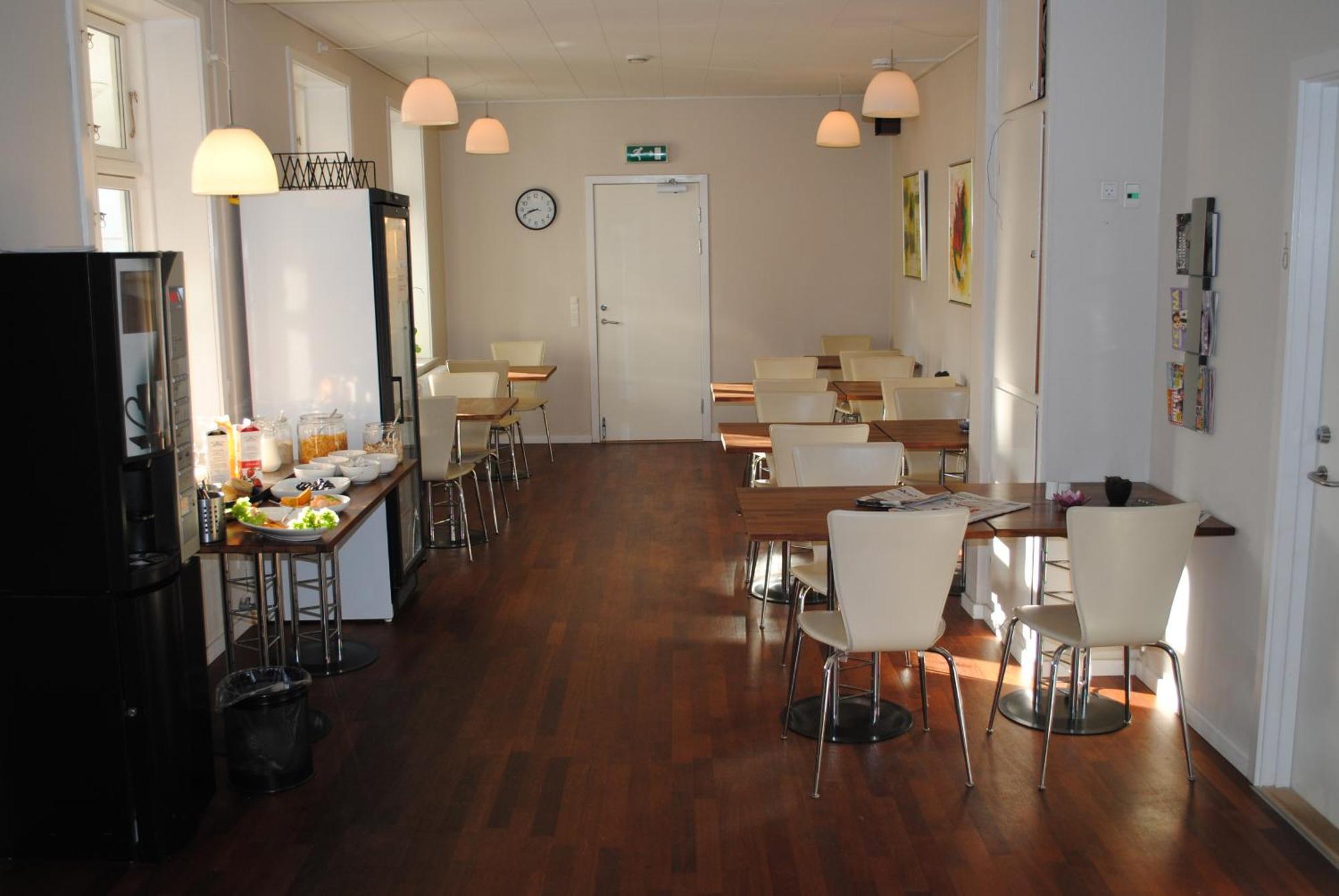Det Lille Hotel 론네 외부 사진